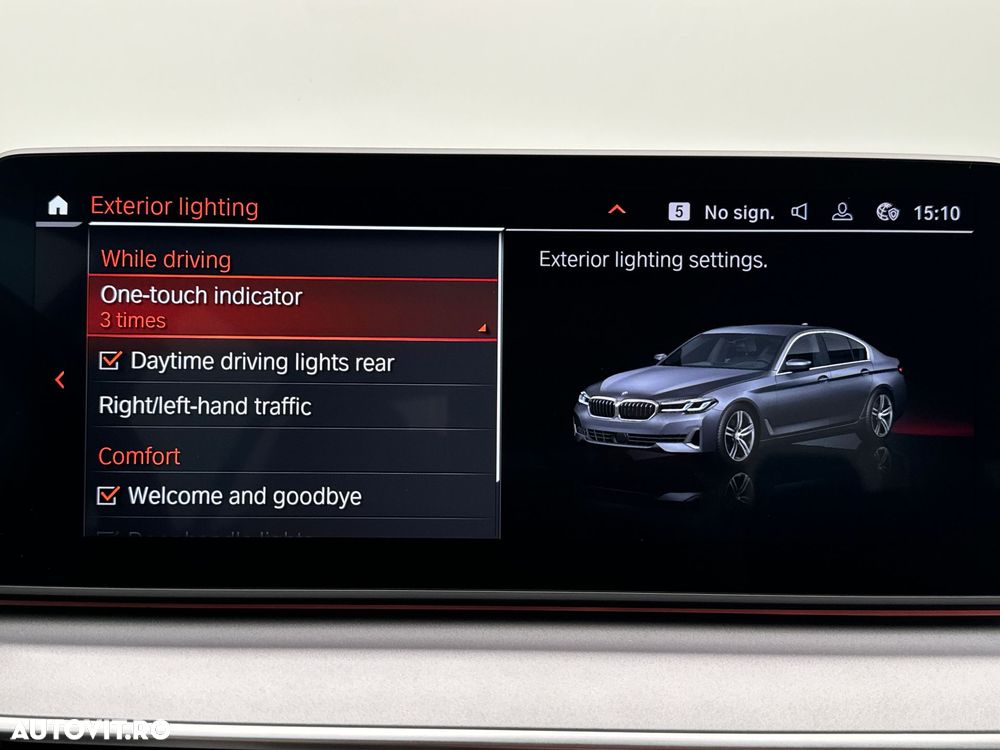 BMW Seria 5 518d AT MHEV - 32