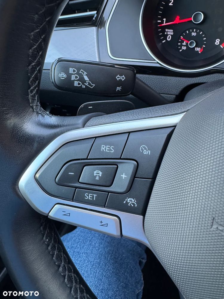 Volkswagen Passat 2.0 TSI Business DSG - 20