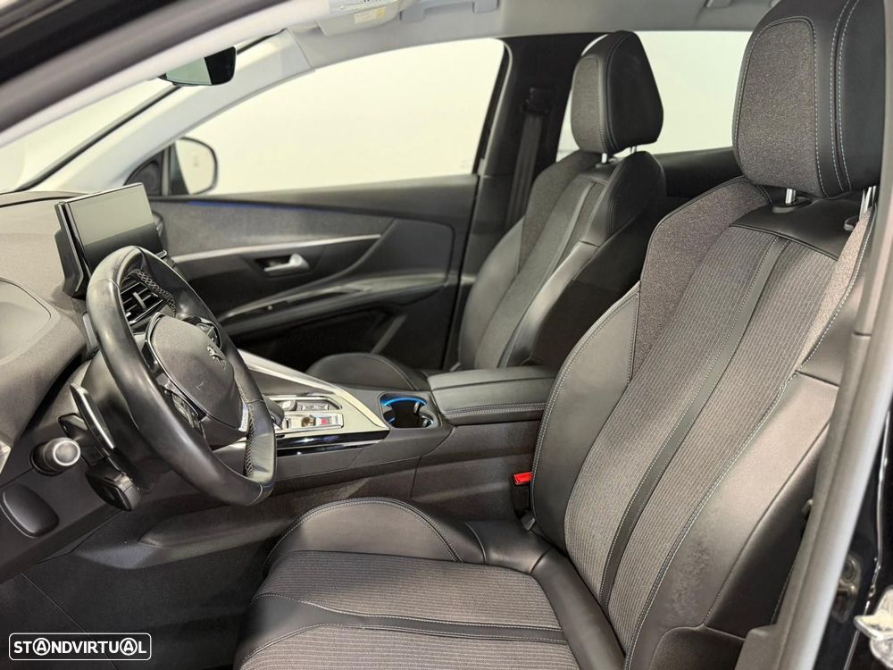 Peugeot 3008 1.6 Hybrid Allure Pack e-EAT8 - 4