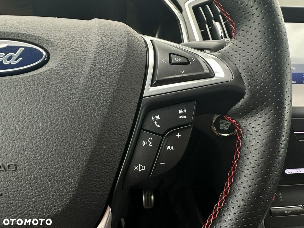 Ford S-Max - 30