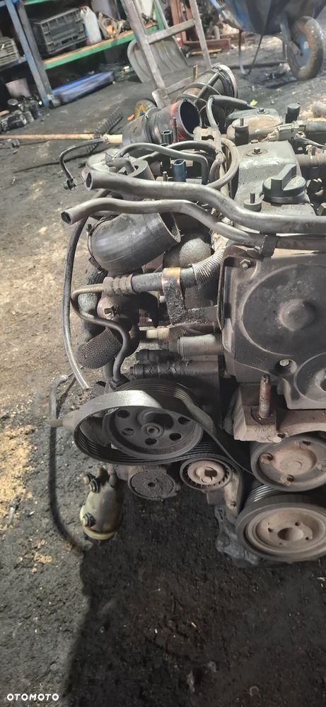 Silnik słupek Ford Focus I 1,8 tdci F9DA - 3