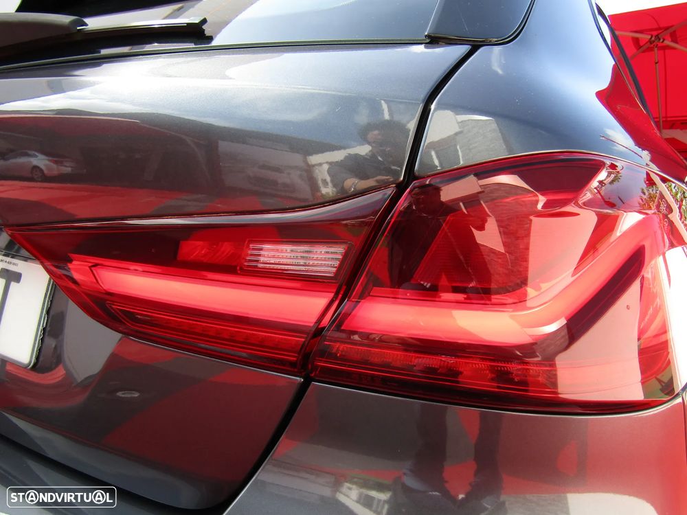 BMW 116 d Pack Desportivo M - 6