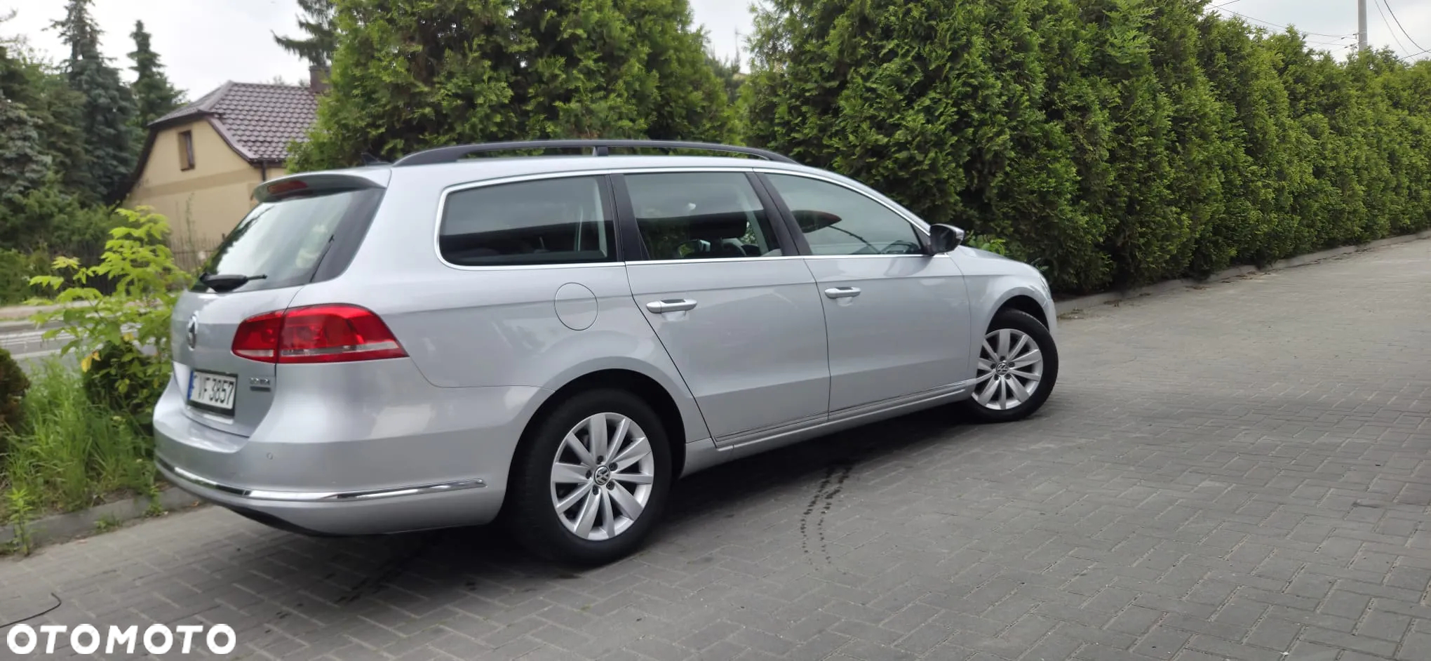 Volkswagen Passat Variant 2.0 Blue TDI SCR R-Line - 16