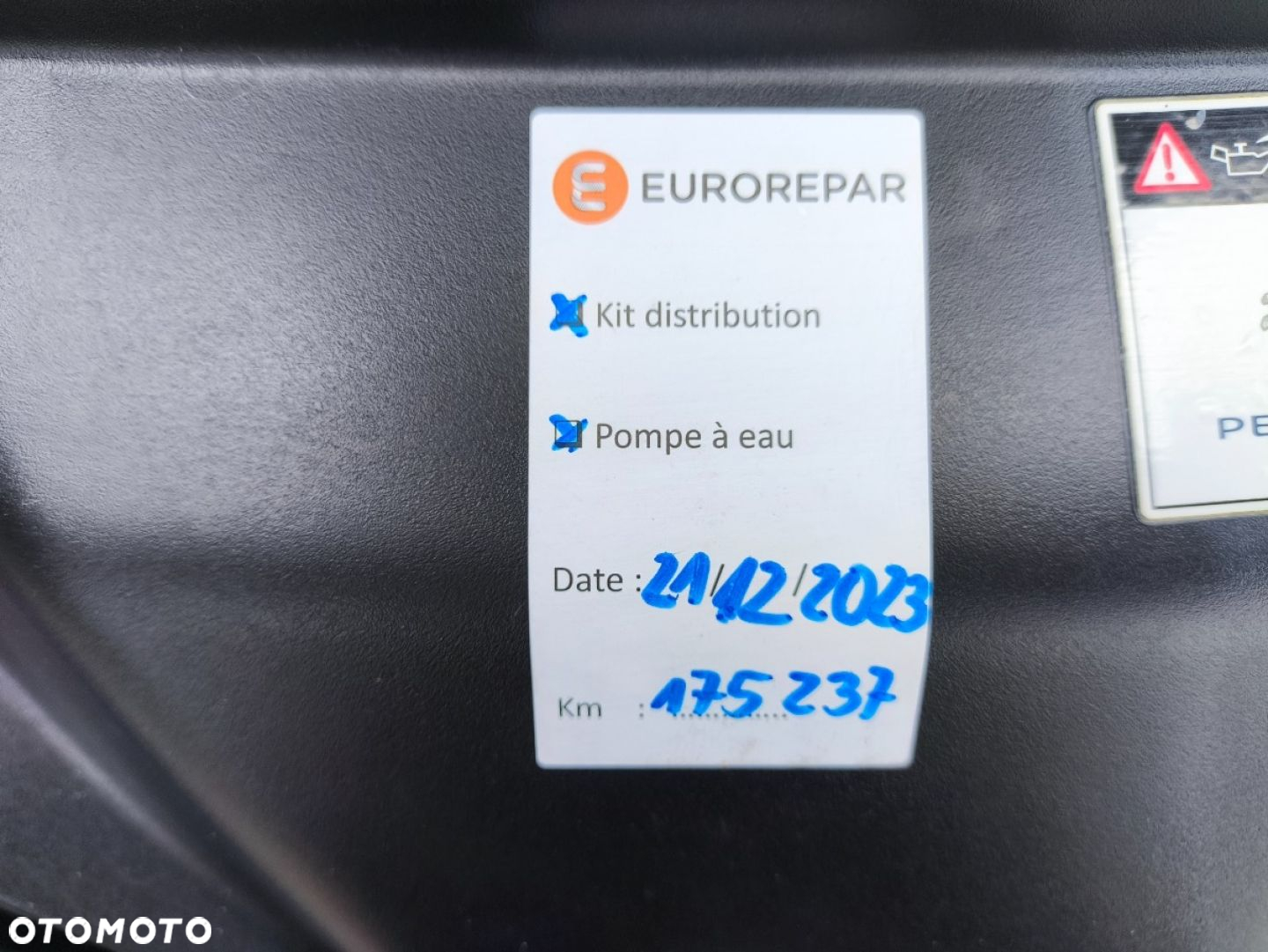 Peugeot 208 1.6 e-HDi Allure STT - 12