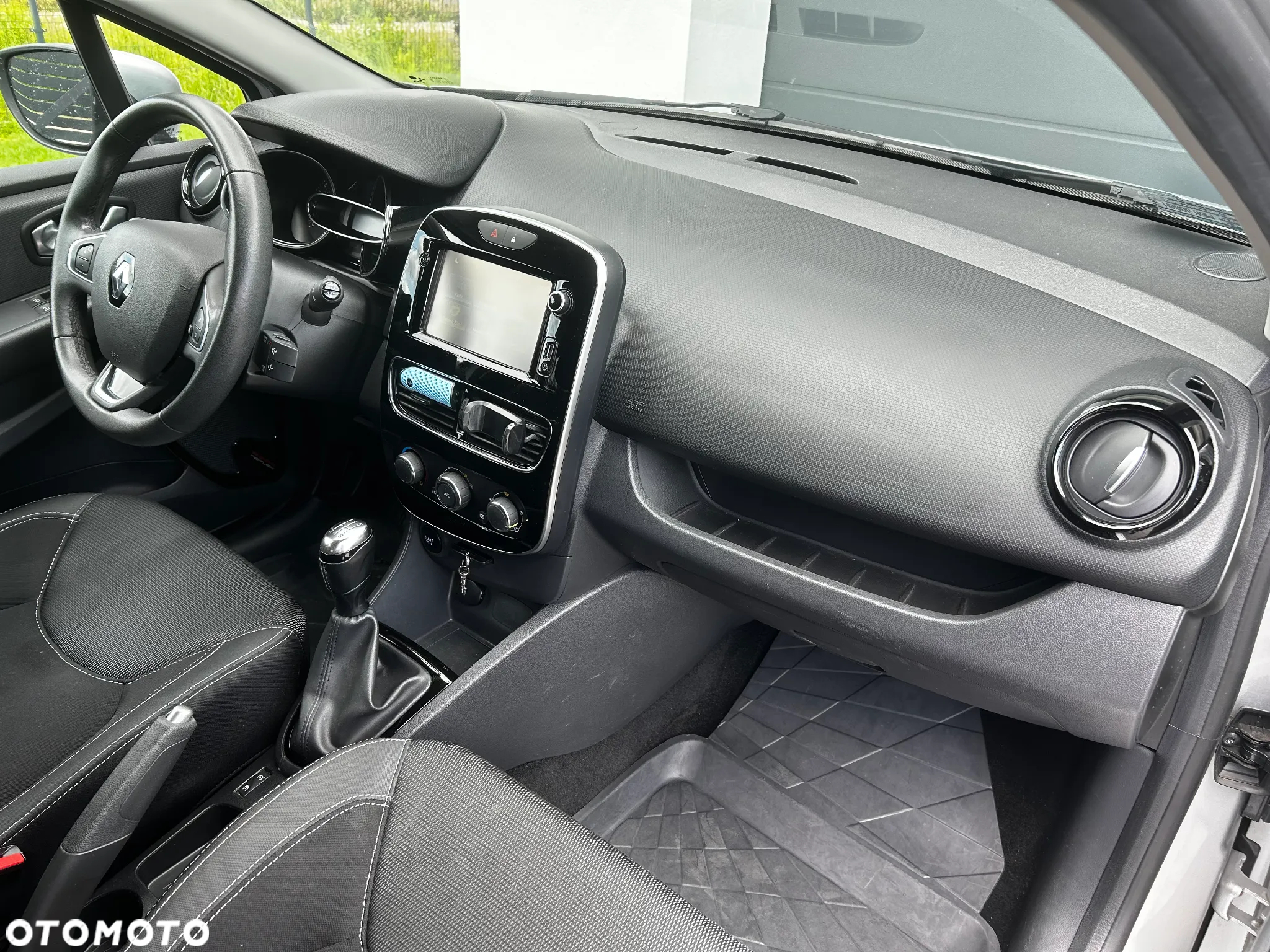 Renault Clio 0.9 Energy TCe Life - 11