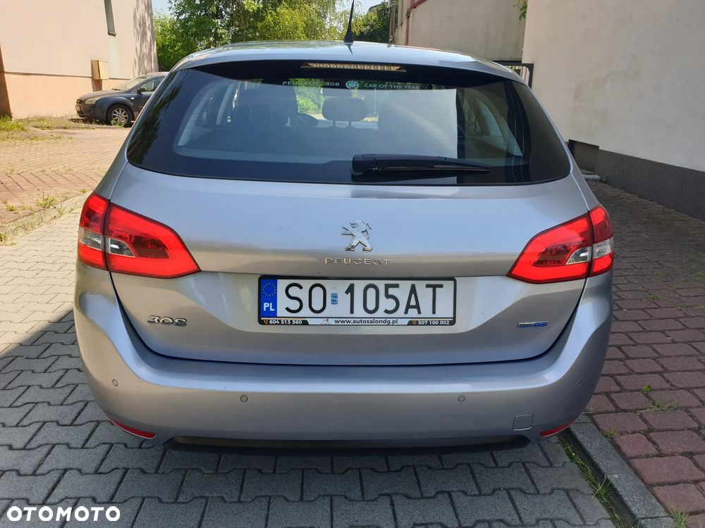 Peugeot 308 2.0 HDi Allure - 18