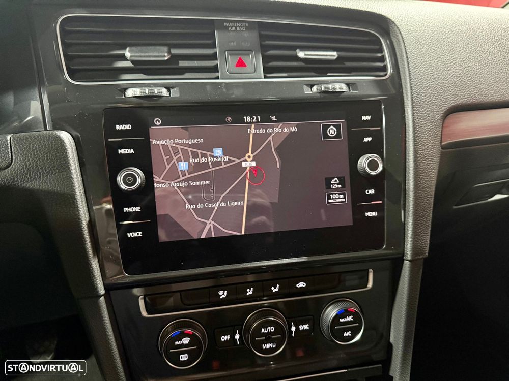 VW Golf Variant 1.6 TDi Confortline - 35