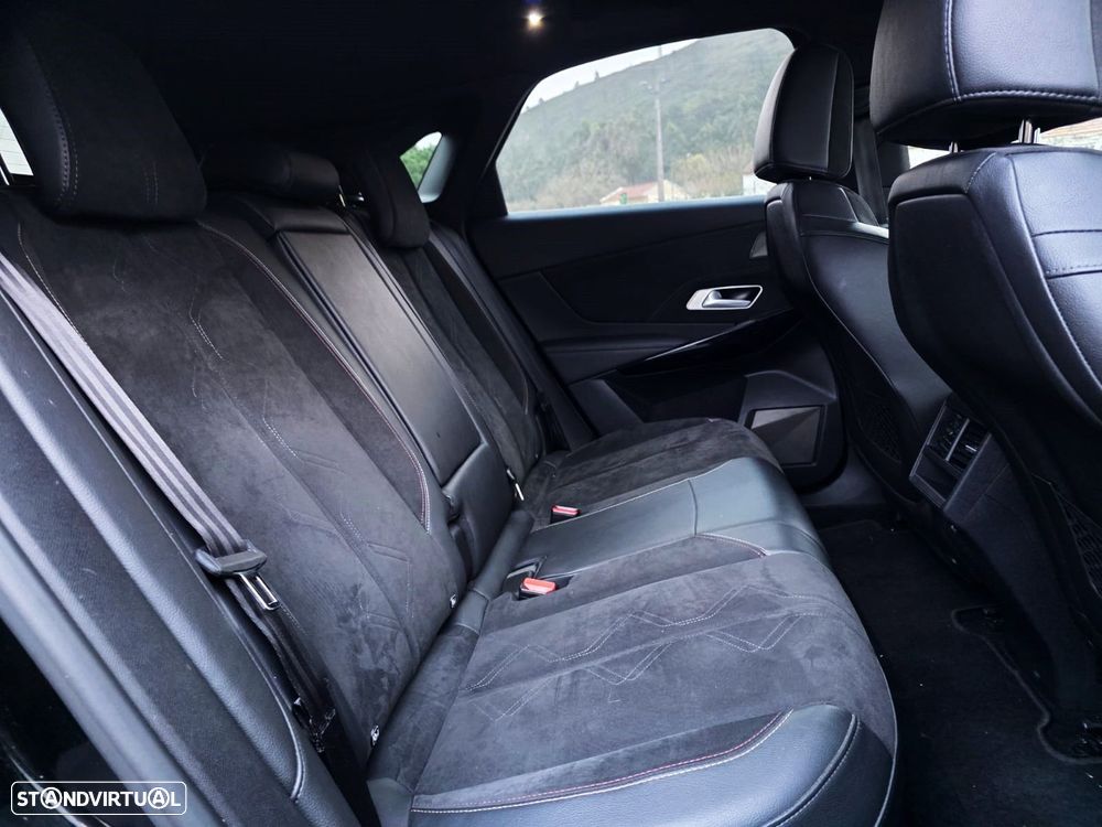 DS DS7 Crossback 1.5 BlueHDi Performance Line EAT8 - 12