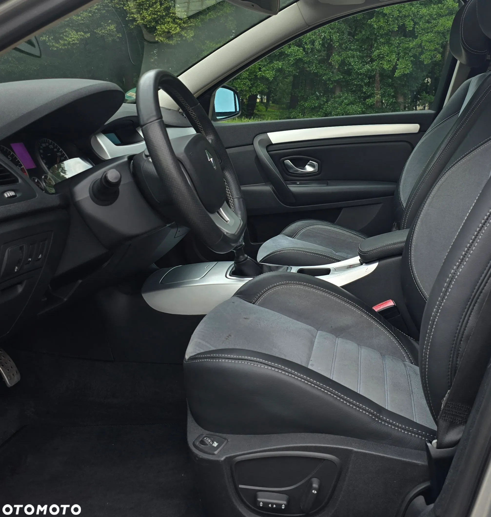 Renault Laguna Grandtour 2.0 TCe 205 GT - 11