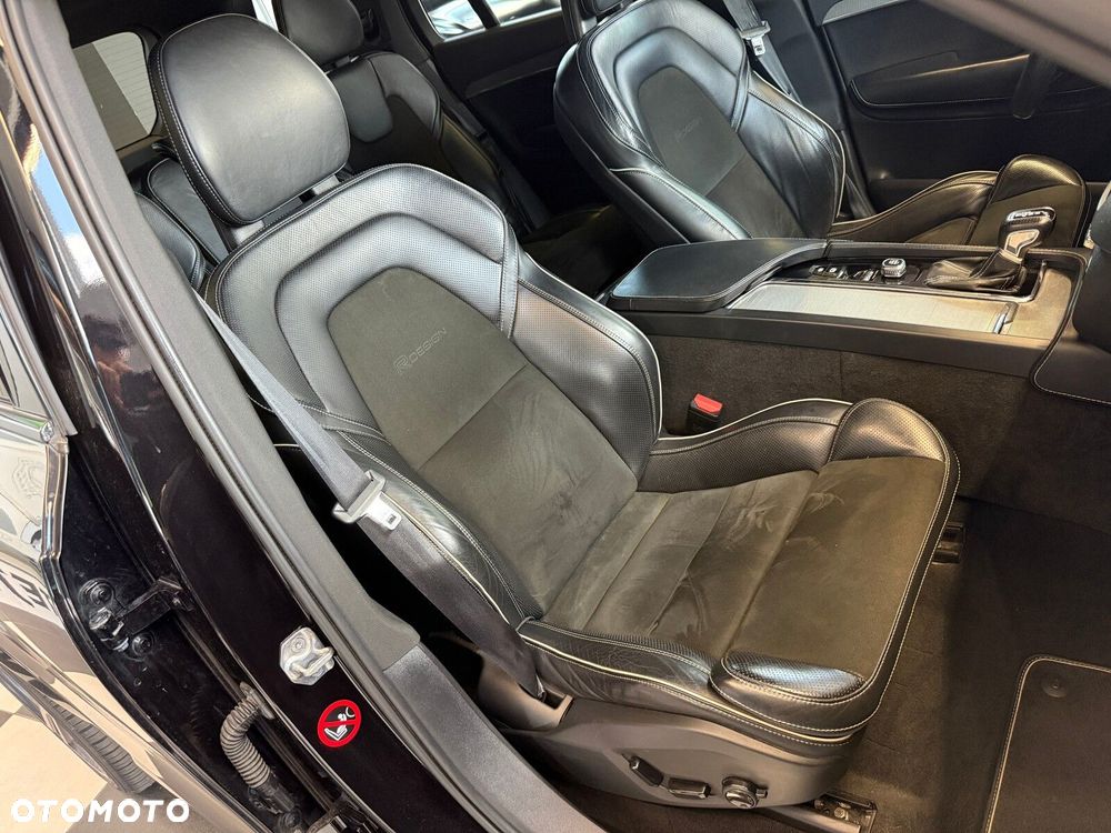 Volvo XC 90 - 20