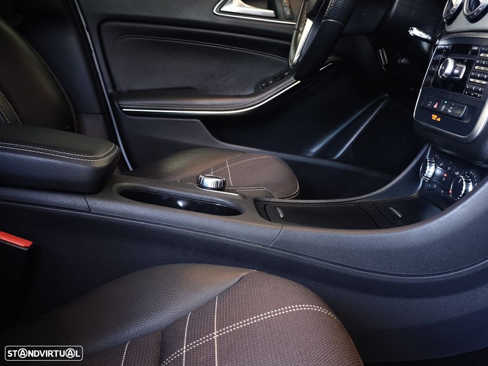 Mercedes-Benz GLA 200 (CDI) d 7G-DCT Urban - 44