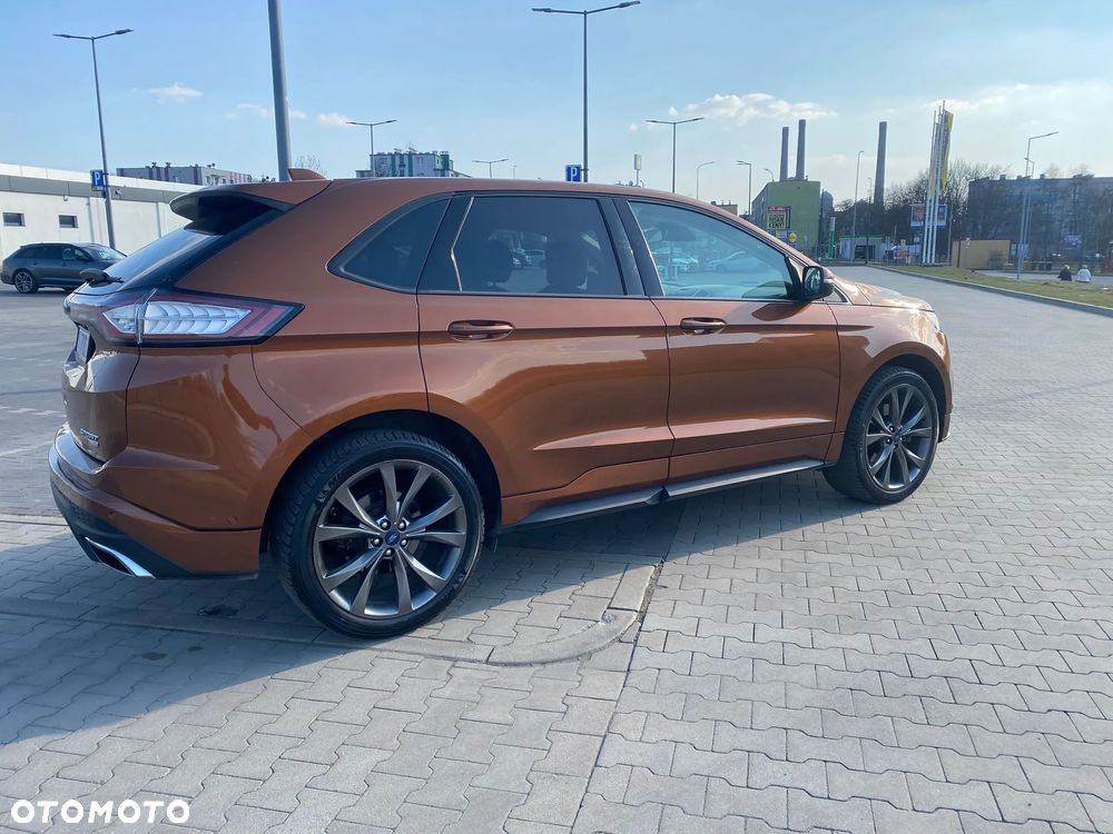 Ford Edge - 5