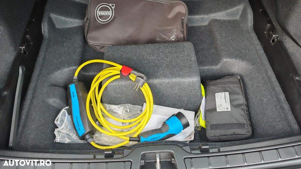 Volvo XC 40 T5 Recharge DKG Inscription Expression - 29