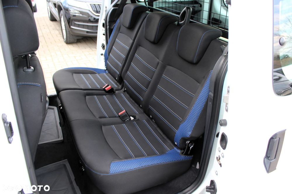 Dacia Dokker 1.5 Blue dCi Stepway - 12