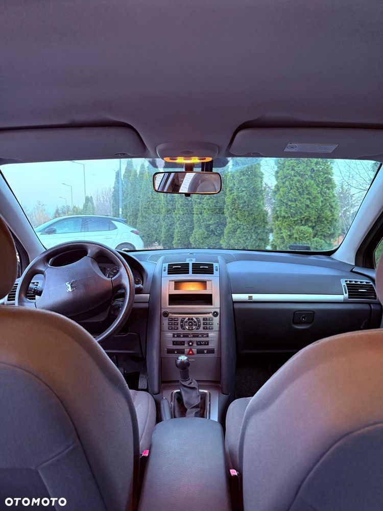 Peugeot 407 115 - 10