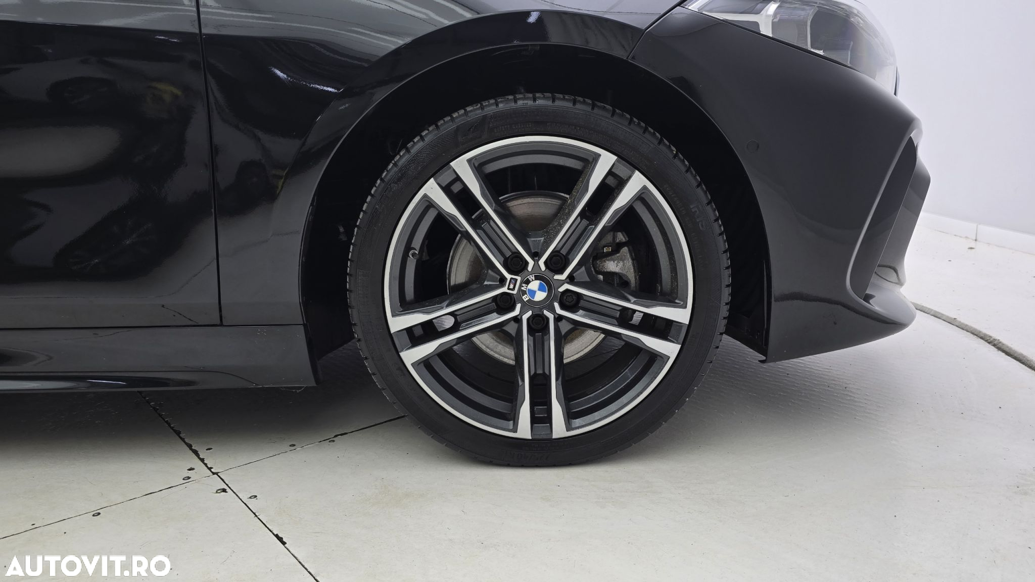 BMW Seria 1 - 23