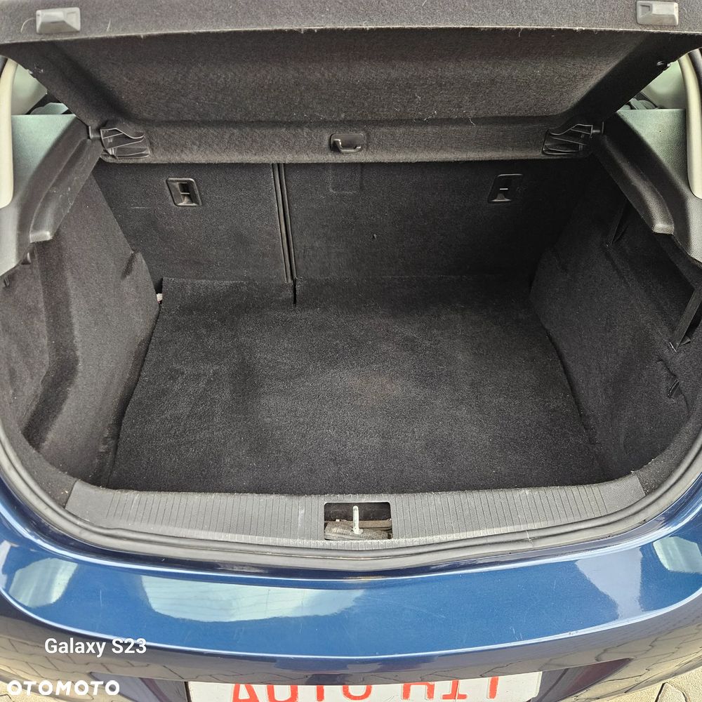 Opel Astra 1.6 Design Edition - 23