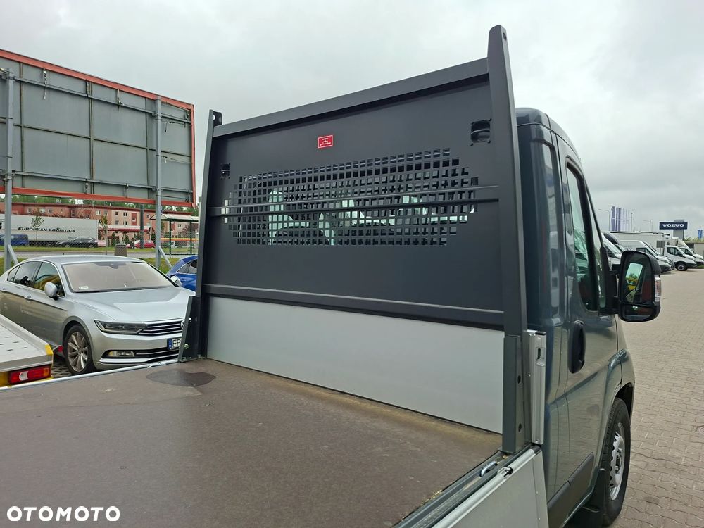 Fiat WYPRZEDAŻ!! SUPER CENA !!DUCATO SKRZYNIA L4 4,2m długa, 140KM, Wzmocnione zawieszenie tylne, Hak, koło zapasowe, Kamera cofania - 16