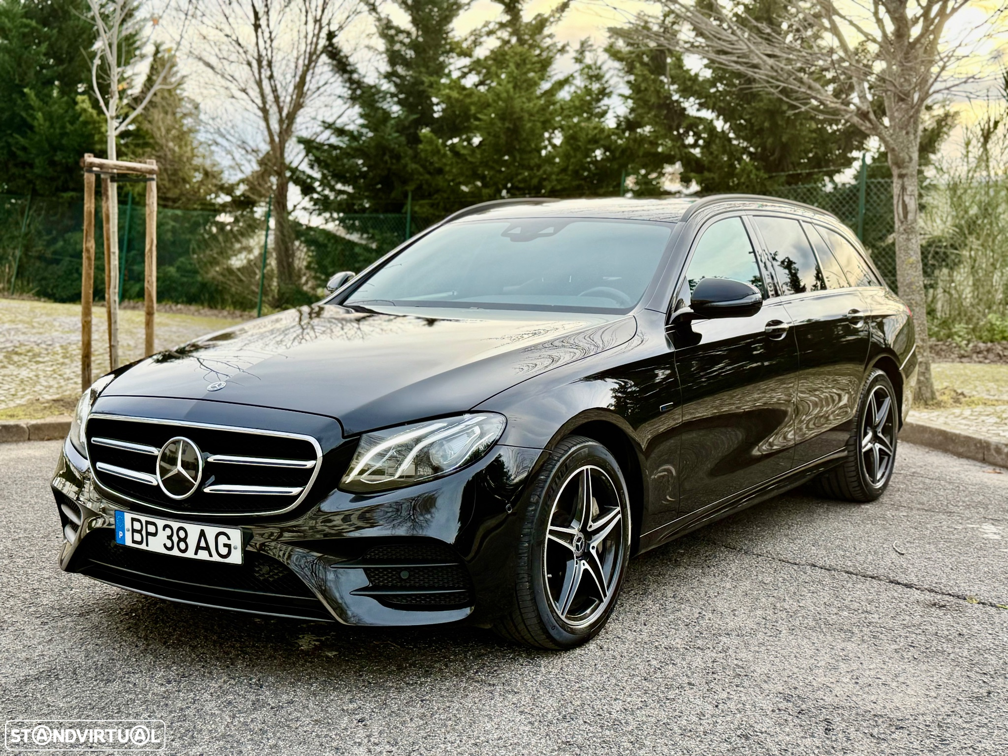 Mercedes-Benz E 300 de AMG Line - 11