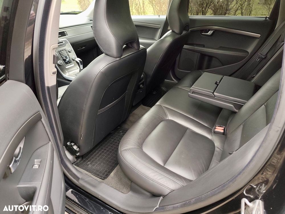 Volvo V70 - 13