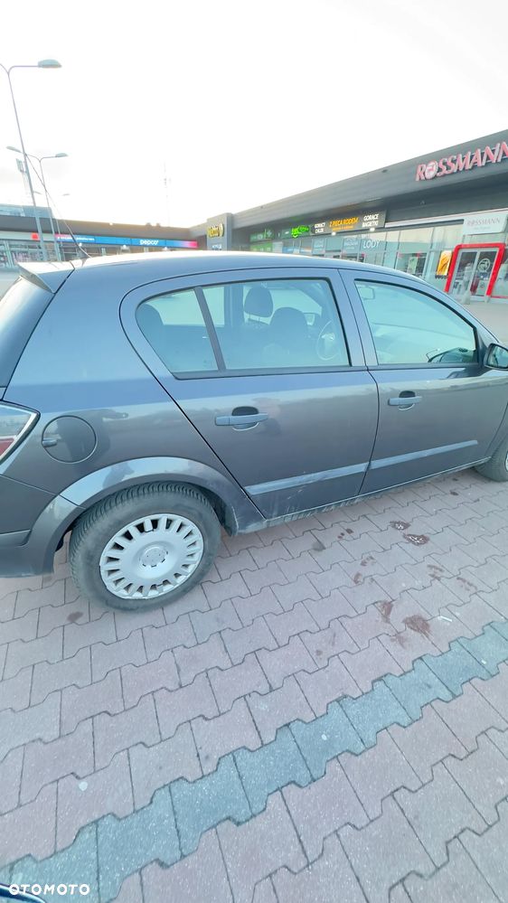 Opel Astra - 14