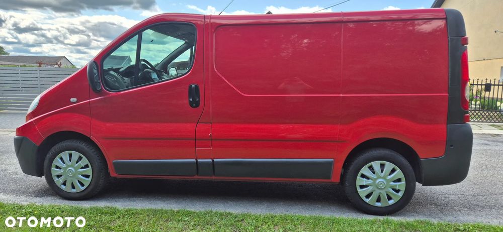 Renault TRAFIC - 13