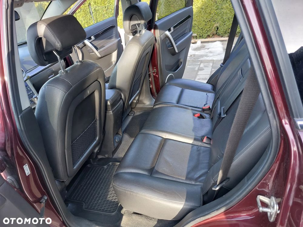 Chevrolet Captiva 2.2 D LTZ - 21