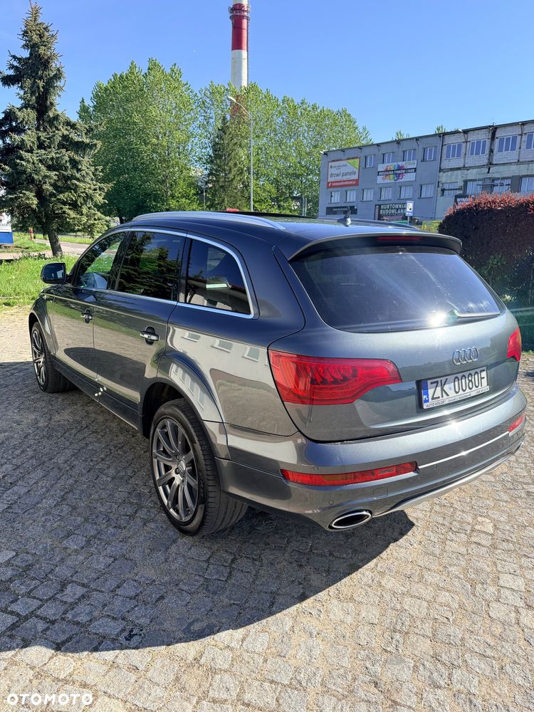 Audi Q7 - 3