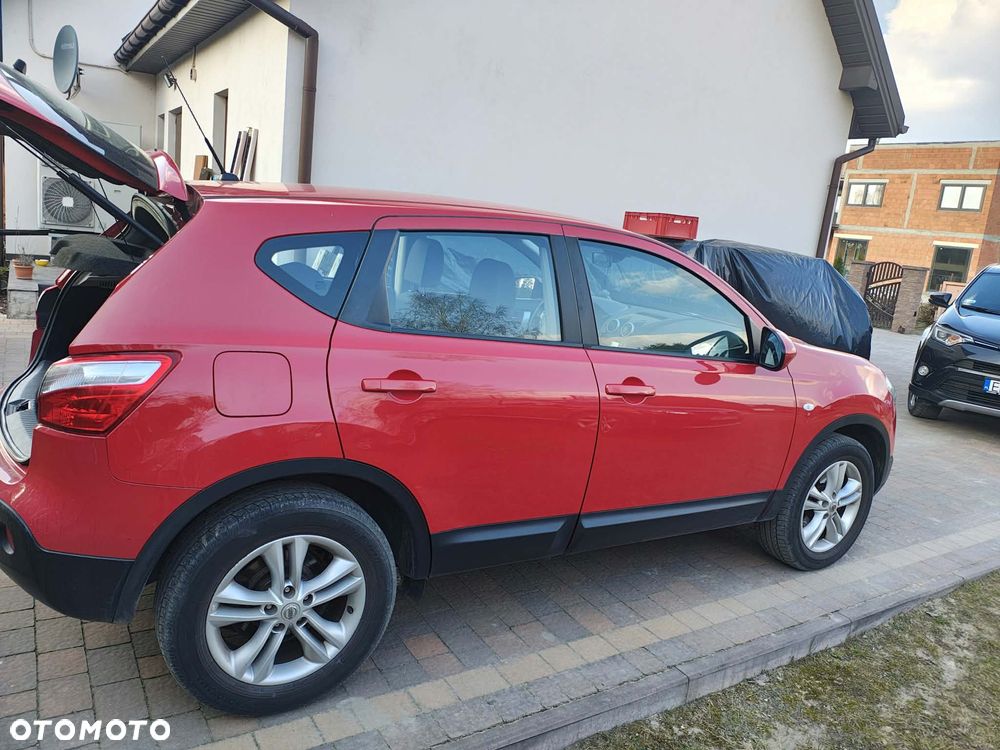Nissan Qashqai 2010 photo 4