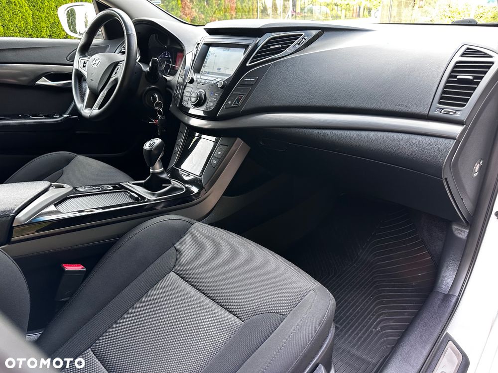 Hyundai i40 1.6 GDI Comfort + - 29