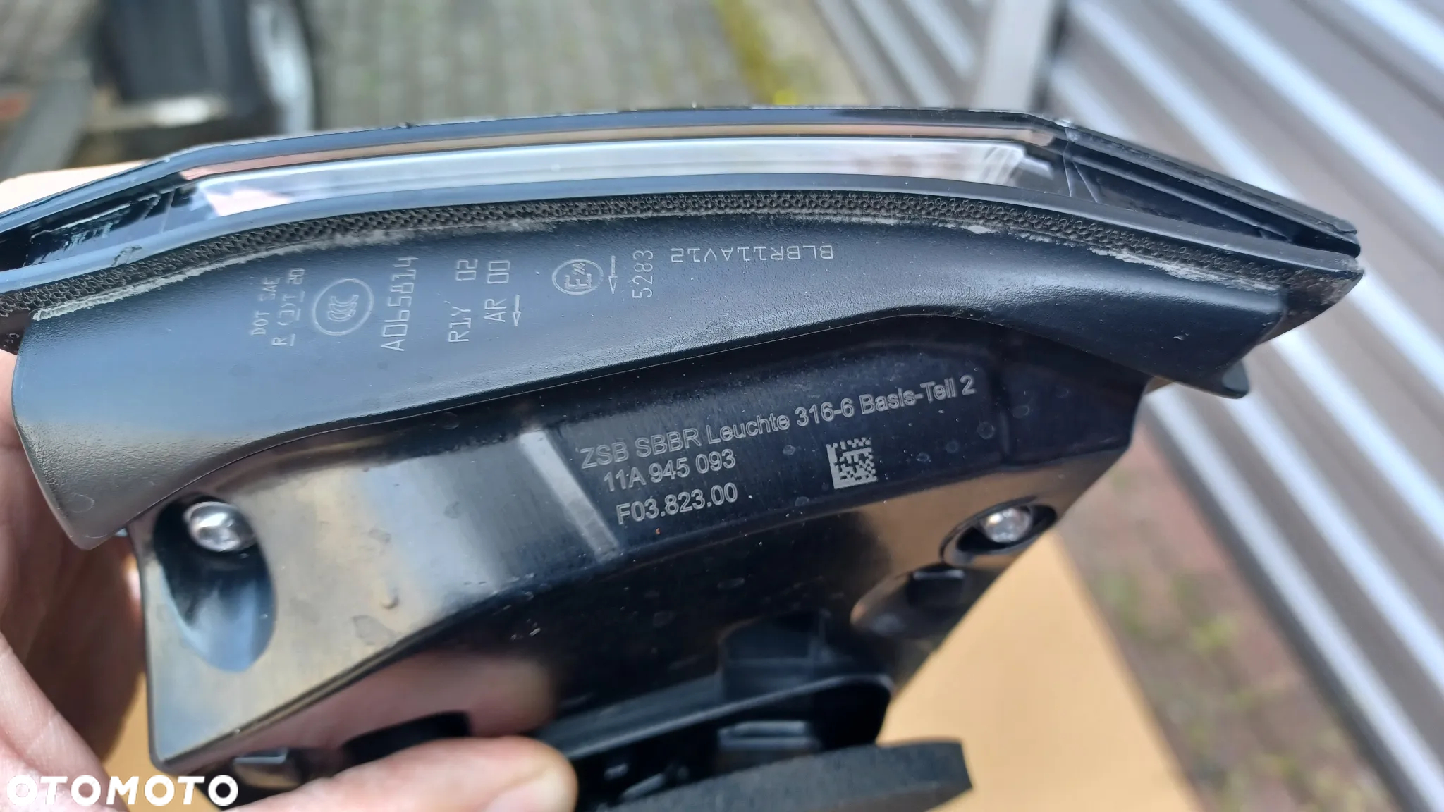 VW ID4 LAMPA TYŁ NOWA ORYGINAŁ 11A945093 - 3