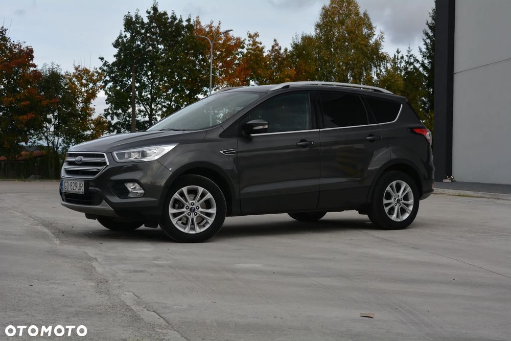Ford Kuga - 20