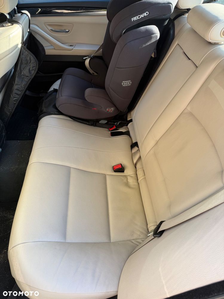 BMW Seria 5 520d - 11