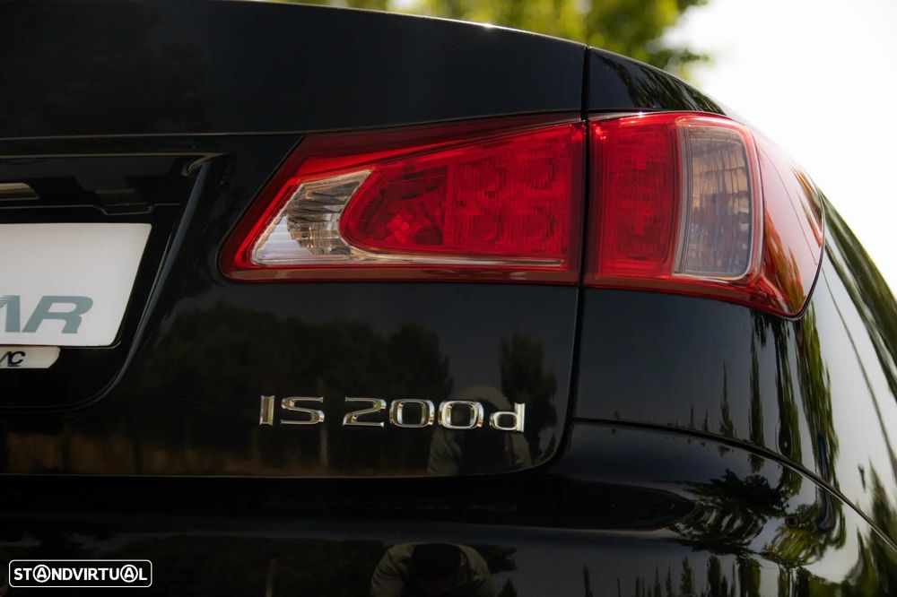 Lexus IS 200 d P.Executive 6G - 23