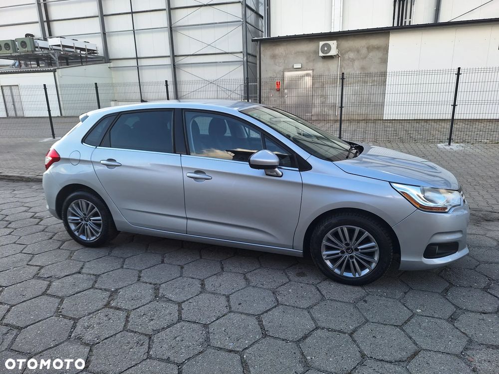 Citroën C4 1.4 VTi Attraction - 3
