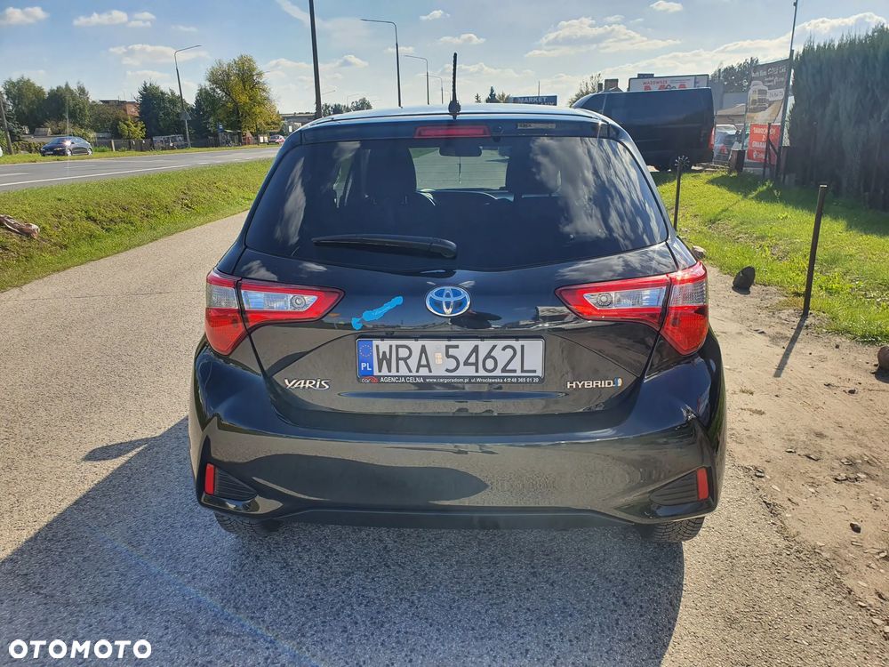 Toyota Yaris Hybrid 1.5 VVT-i Y20 Club - 6