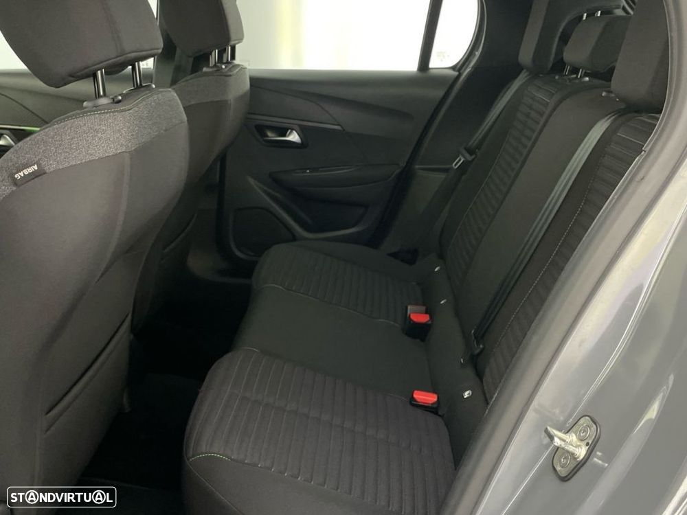 Peugeot 208 1.2 PureTech Active Pack - 12