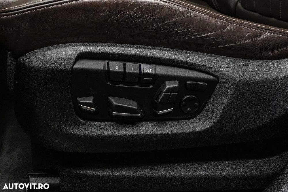 BMW X5 xDrive30d - 27