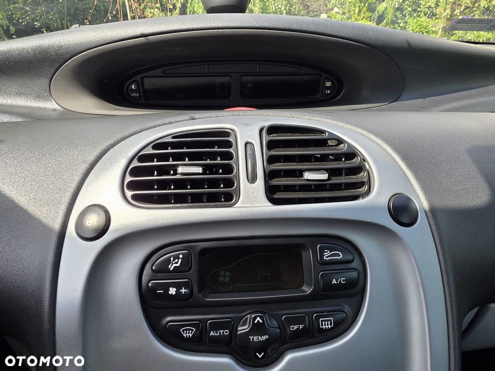 Citroën Xsara Picasso 1.6 HDI Magic - 17