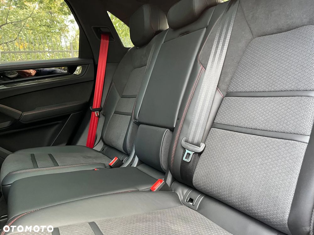 Porsche Cayenne GTS - 28