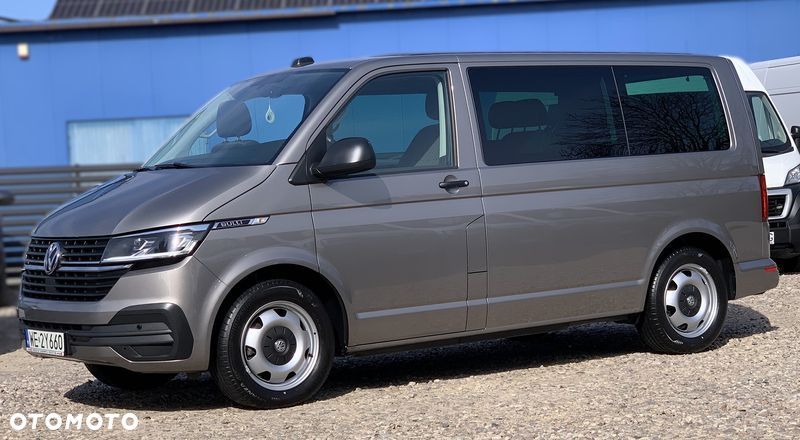 Volkswagen Multivan - 17