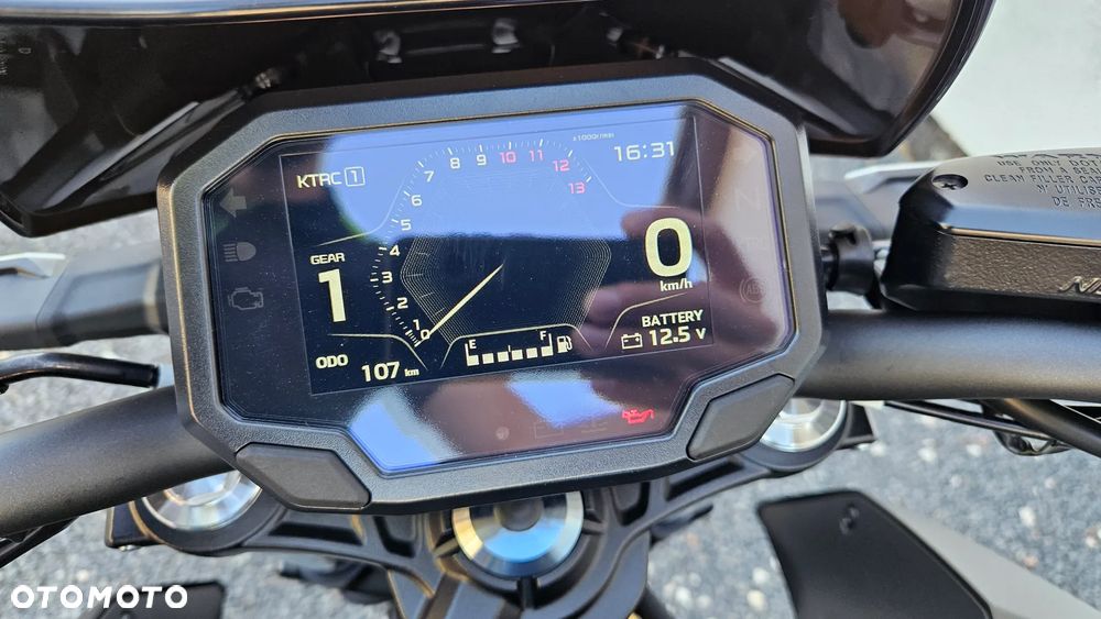 Kawasaki Z 650 - 6