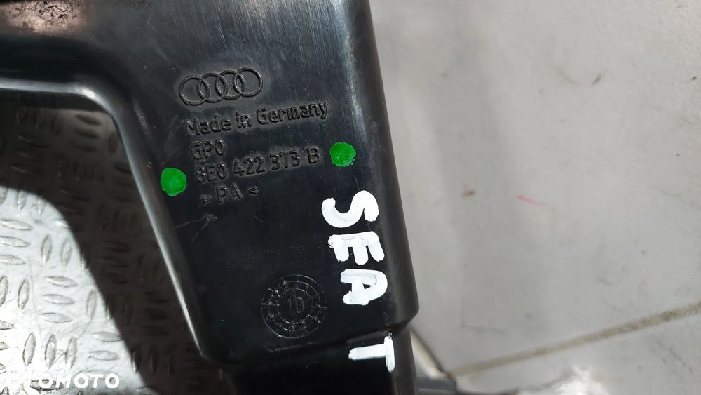 ZBIORNIK PŁYNU WSPOMAGANIA SEAT EXEO 1,8TFSI NR 8E0422373B - 2