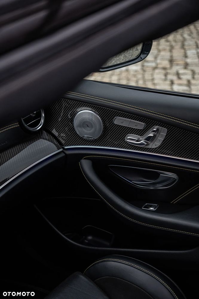 Mercedes-Benz Klasa E AMG 63 S 4-Matic+ - 14