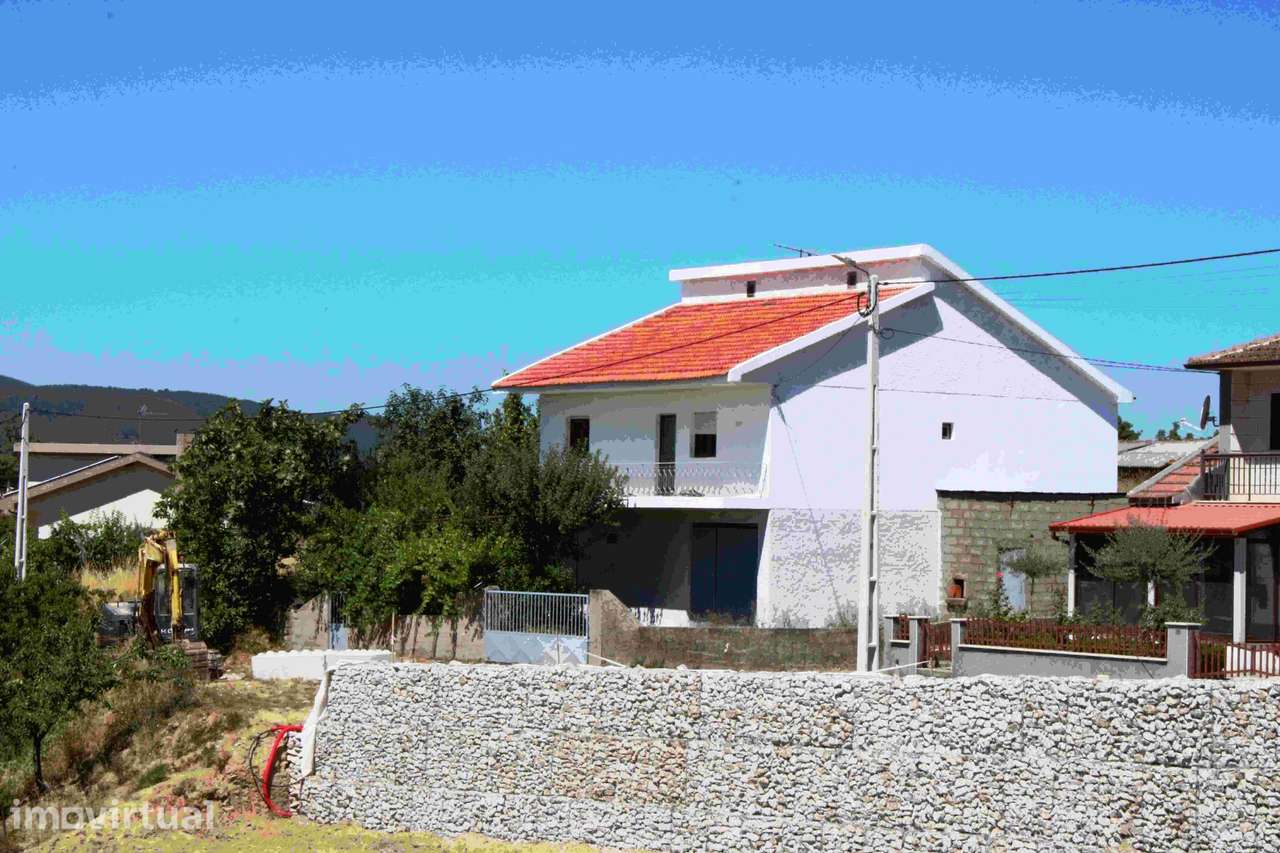 Casa de campo em Trás-os-Montes - Grande imagem: 2/15