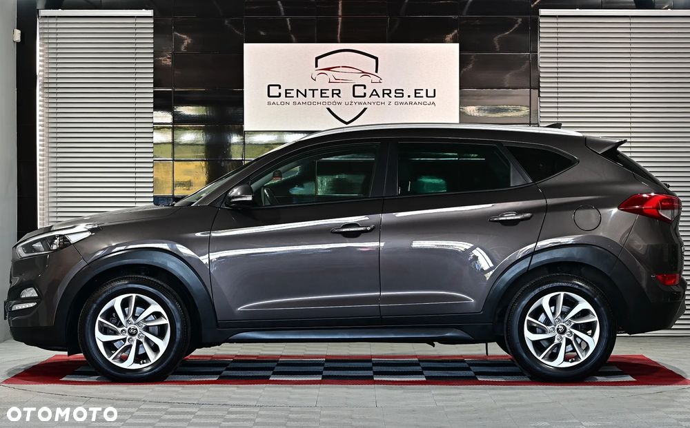 Hyundai Tucson 2.0 CRDi 4WD Automatik Style - 17