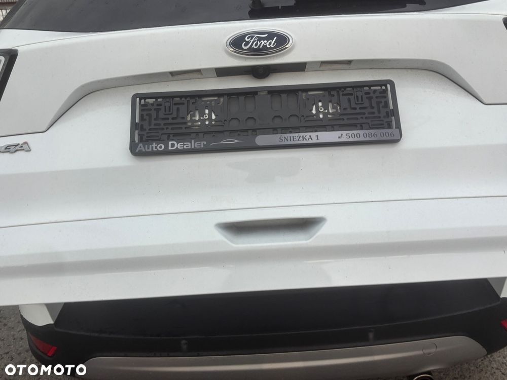 Ford Kuga 1.5 EcoBoost 2x4 Cool & Connect - 28