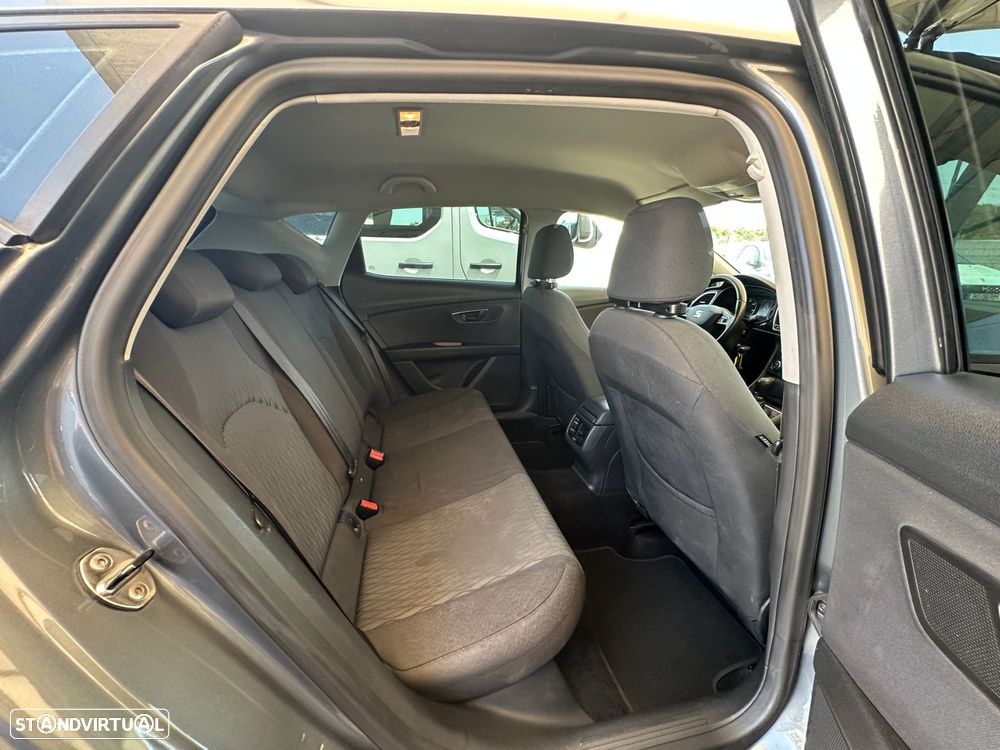 SEAT Leon 1.6 TDI Style DSG S/S - 25