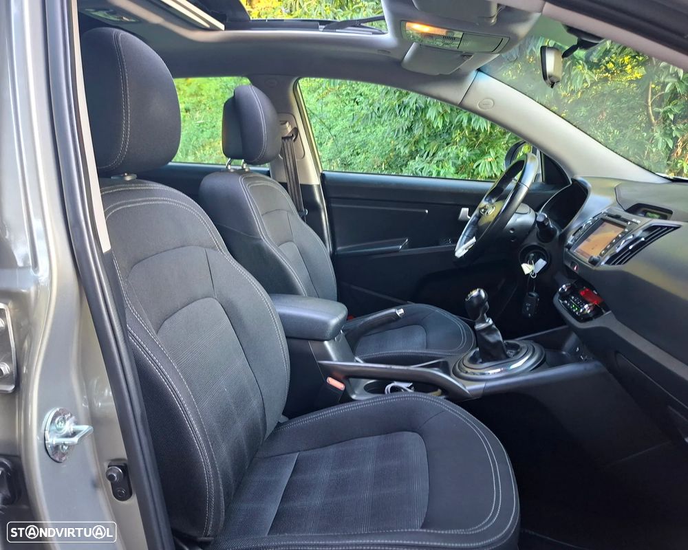 Kia Sportage 1.7 CRDI ISG TX Navi - 10