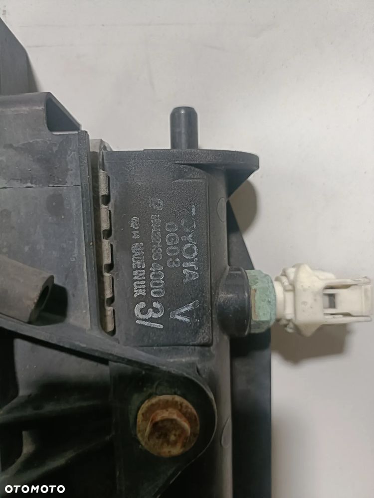 TOYOTA AVENSIS T25 03-09 r. 2,0 D4D CHŁODNICA WODY + wentylator 16363-0G060-A + - 9